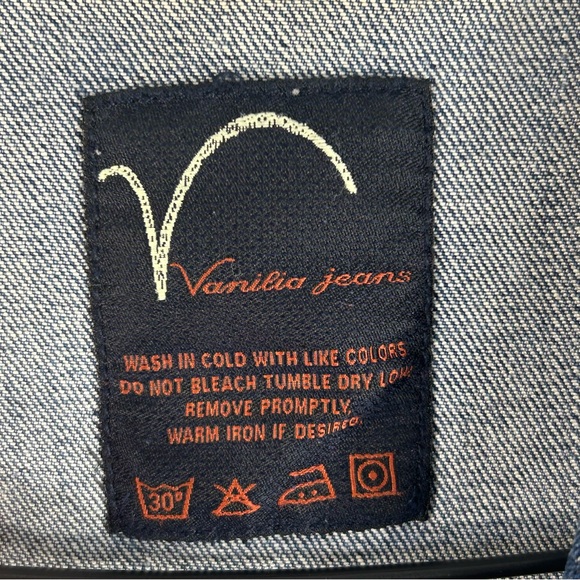 Vanilia Jeans Cropped Denim Distressed Jacket Fancy Stone Wash; Women’s Size 42 - Picture 3 of 16